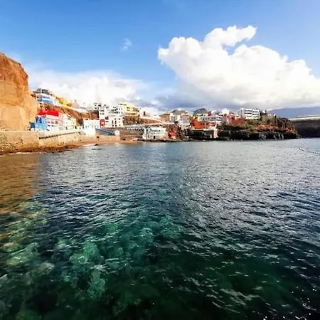 Holiday home Casa Cueva Primera Linea Playa *