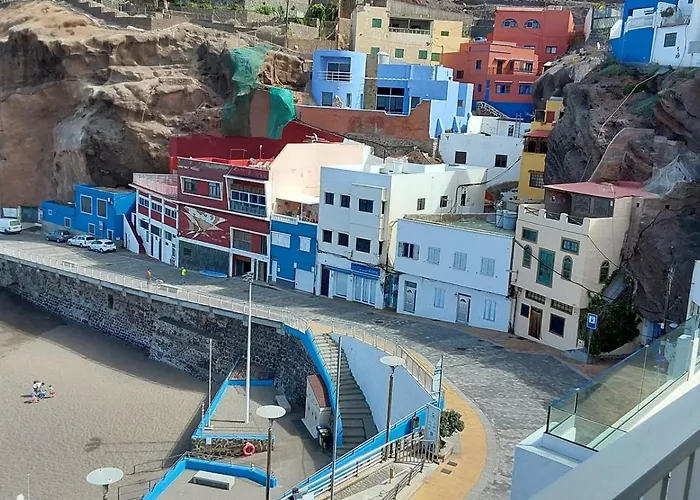 Casa Cueva Primera Linea Playa * Gáldar